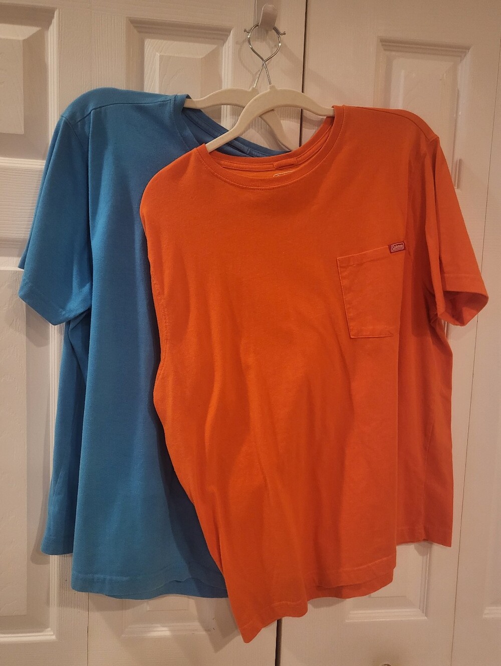 Coleman Men’s Pocket T-Shirt 2-Pack Lot Size Large Orange & Blue Workwear Tee